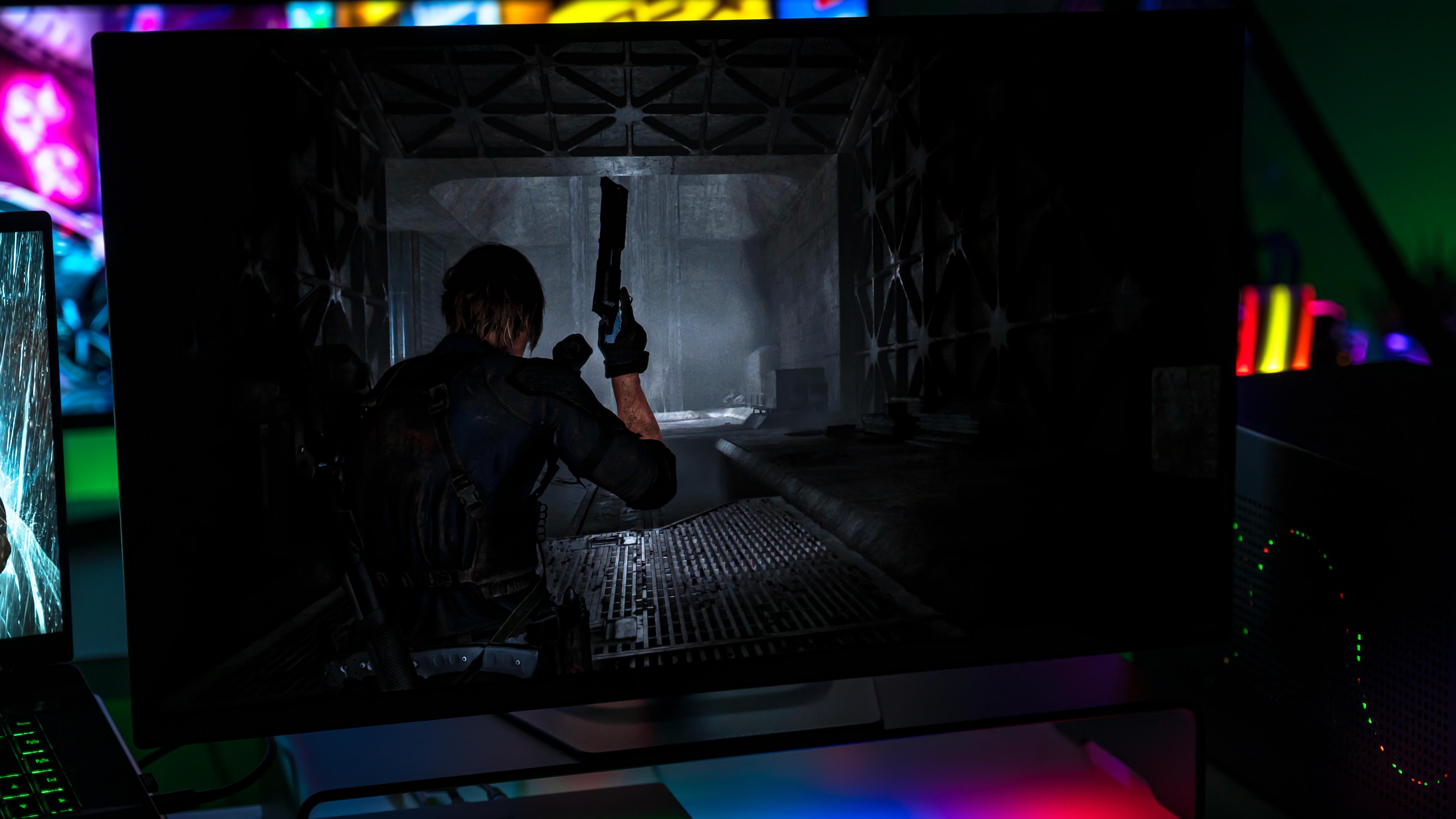Gigabyte MO27Q2A OLED Working (4)