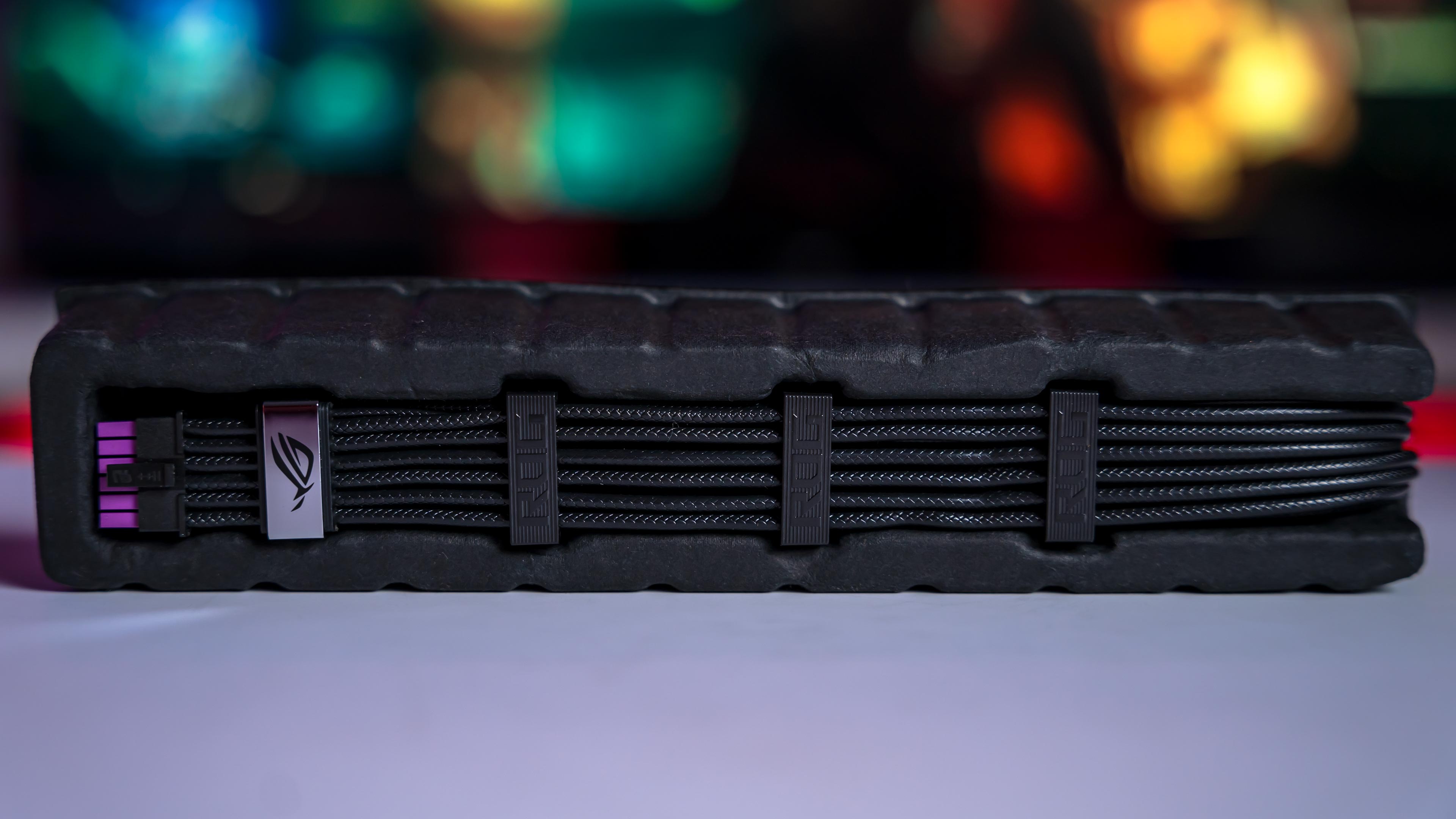 ASUS ROG Equalizer Box (7)
