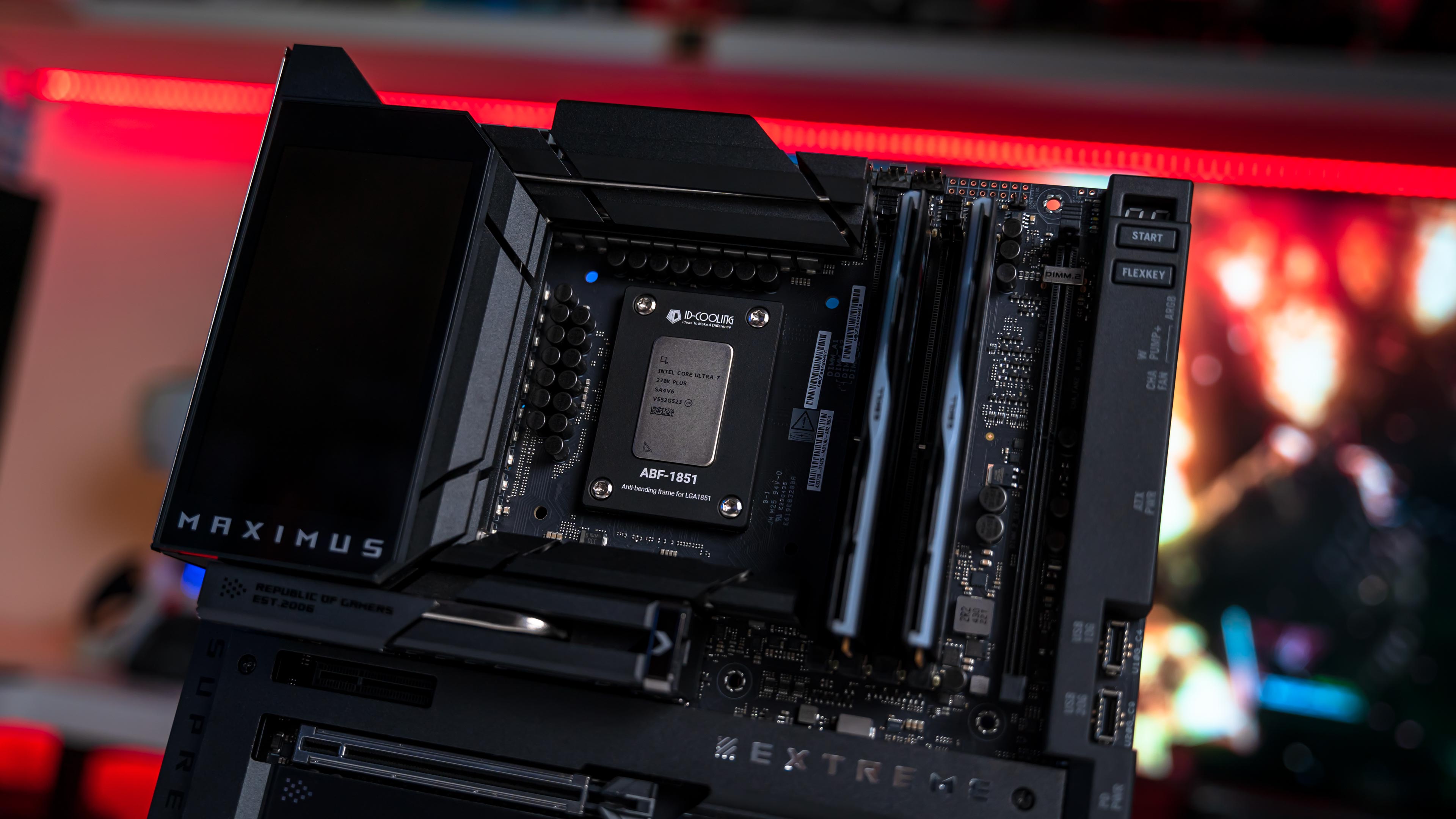 Intel Core Ultra 2 Plus ROG Setup (4)